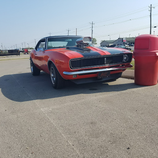 Shopping Mall «Iroquois Manor Shopping Center», reviews and photos, 5330 S 3rd St, Louisville, KY 40214, USA