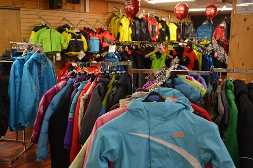 Hot Tub Store «Pelican Leisure Sports», reviews and photos, 1230 N West End Blvd, Quakertown, PA 18951, USA