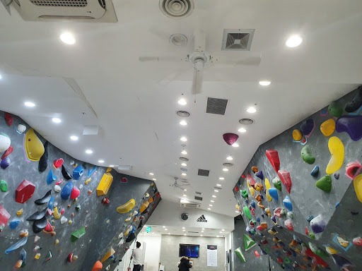 B.bloc Climbing Gangnam