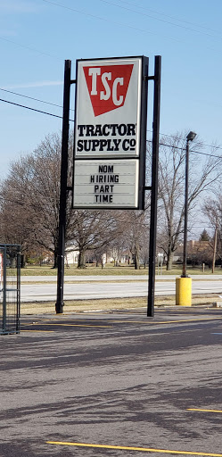 Home Improvement Store «Tractor Supply Co.», reviews and photos, 4525 Hamilton Middletown Rd, Hamilton, OH 45011, USA