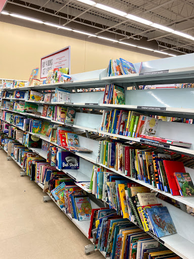 Thrift Store «Savers», reviews and photos, 7100 Brookpark Rd, Cleveland, OH 44129, USA