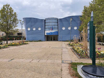 Espace Louis Armand à Carrières-sous-Poissy