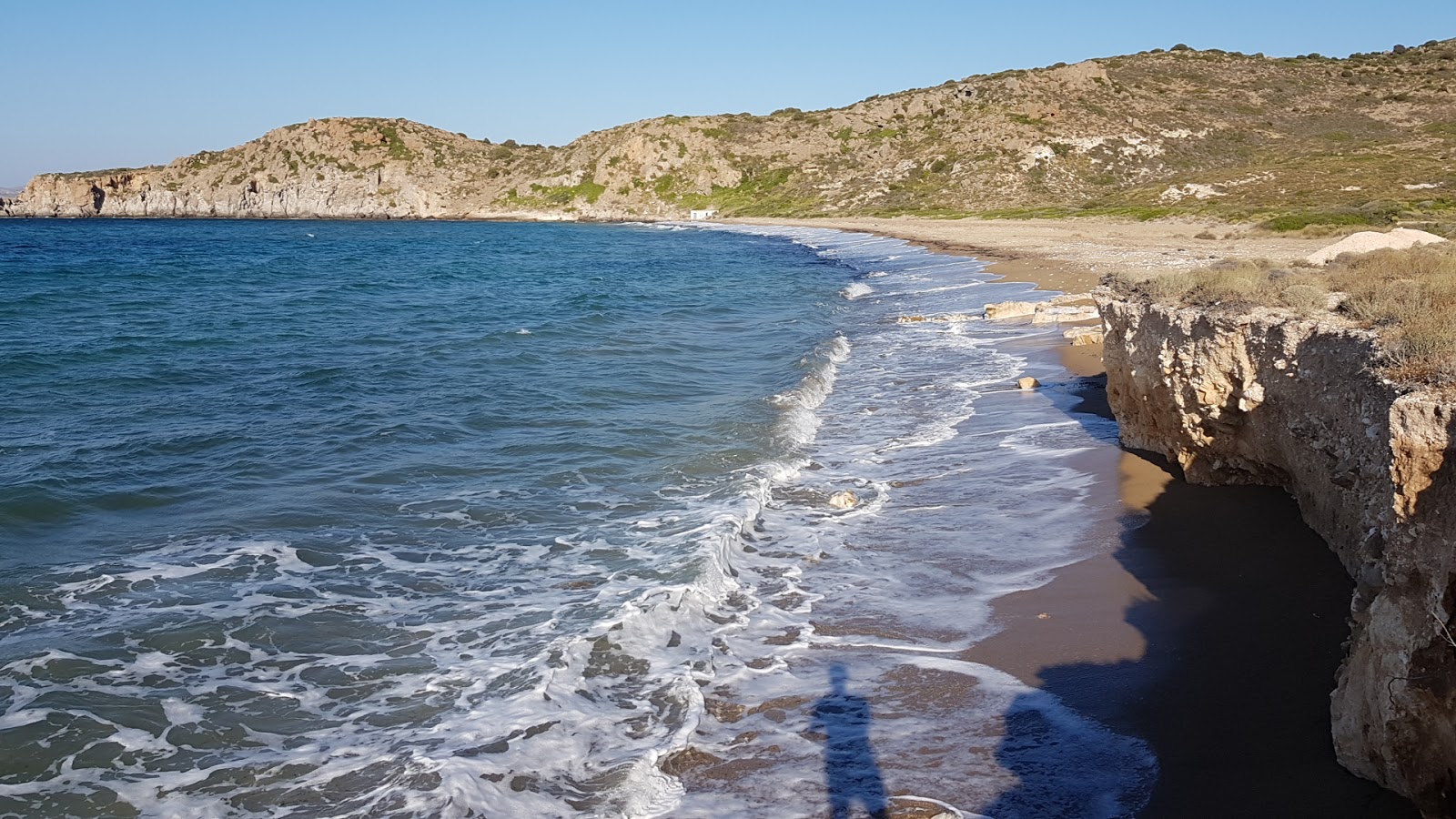Paralia Fatourena'in fotoğrafı doğal alan içinde bulunmaktadır