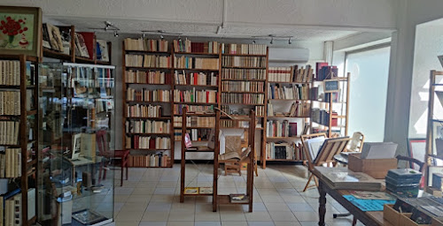 Librairie Ancienne L' Encrivore à Vendôme