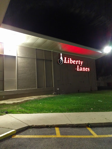 Bowling Alley «Liberty Lanes», reviews and photos, 115 L W Besinger Dr, Carpentersville, IL 60110, USA