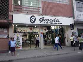 Geordis Shopping Center