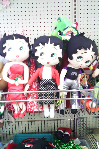 Thrift Store «VALUE VILLAGE Thrift Store», reviews and photos, 9334 Alondra Blvd, Bellflower, CA 90706, USA