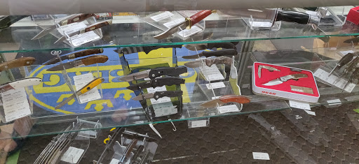 Outdoor Sports Store «D&R Sports Center», reviews and photos, 8178 W Main St, Kalamazoo, MI 49009, USA