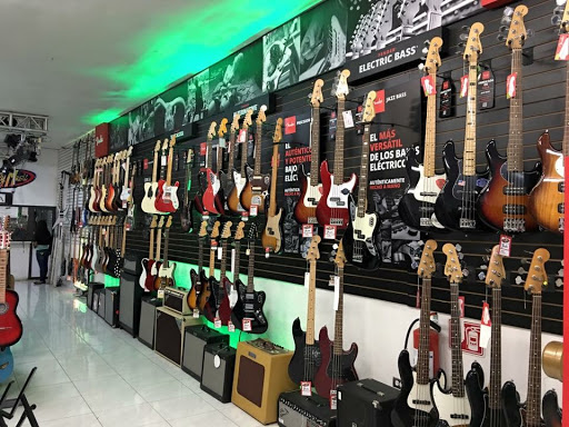 Musical instruments stores Puebla
