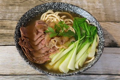 AU PAYS TSINGTAO 小山东 à Paris