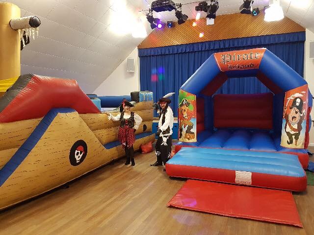 Carl’s Bouncy Castles, Hot Tubs And Inflatable Nightclub Hire In Derby Nottingham & Leicester. - Derby