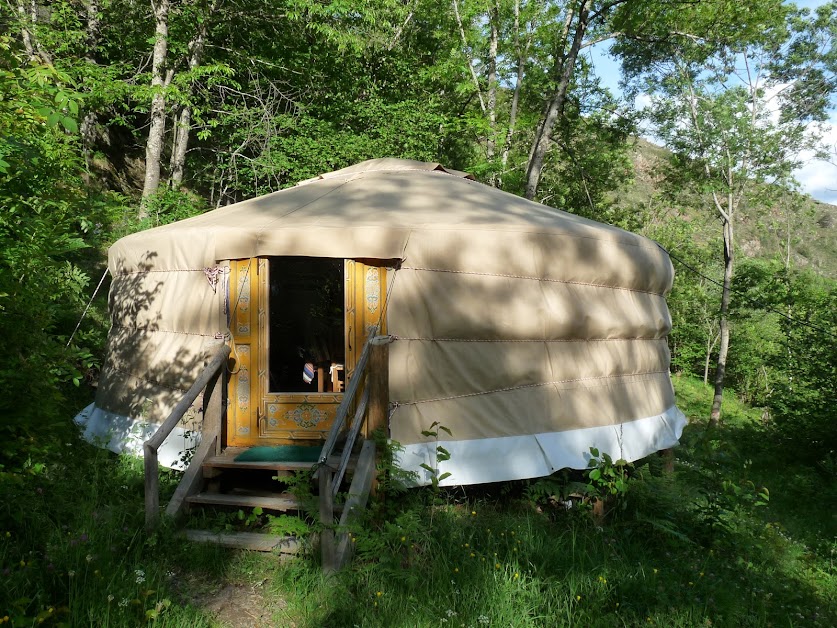 El Manau Camping à Nohèdes (Pyrénées-Orientales 66)