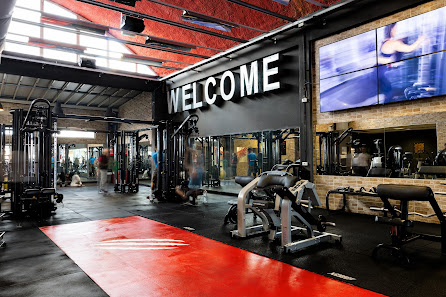 Mad Gym Via Emilia Ovest, 46, 43126 Parma PR, Italia