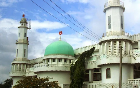 Ahmadiyya Mosque مسجد image