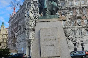 Statue of Alois Jirásek image