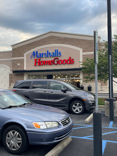 Marshalls & HomeGoods, 1125 Woodruff Rd #800, Greenville, SC 29607, USA, 