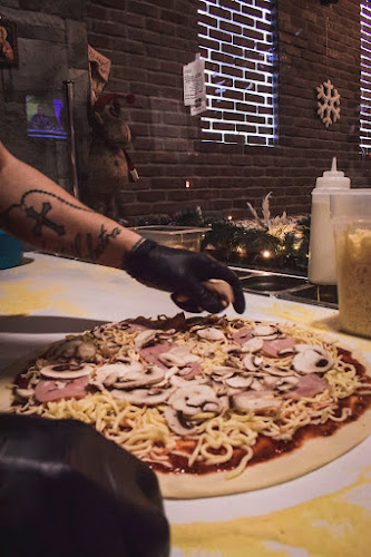 Queen Pizza & Pasta - Πίτσα