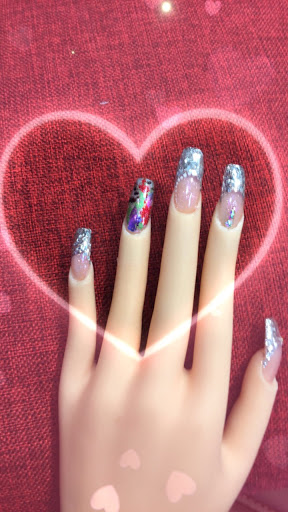 Gilroy Nails image