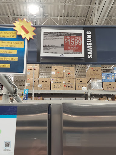 Lowes Home Improvement image