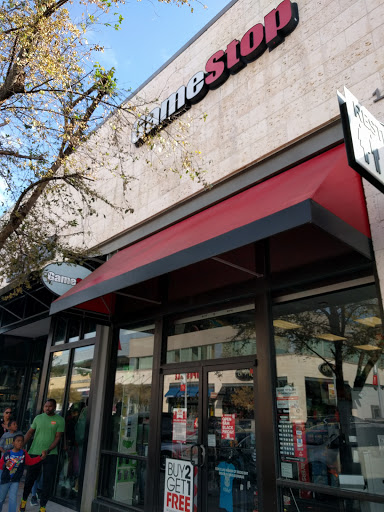 GameStop