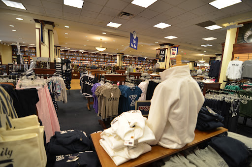 Book Store «Yale University Bookstore», reviews and photos, 77 Broadway, New Haven, CT 06511, USA
