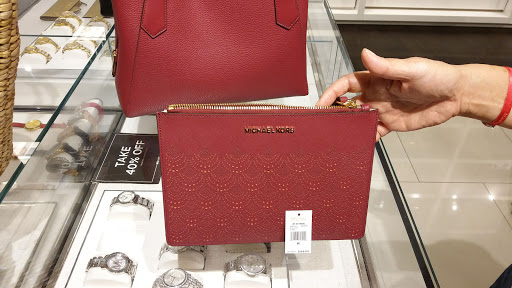 Fashion Accessories Store «Michael Kors», reviews and photos, 1800 Sawgrass Mills Cir #2630, Sunrise, FL 33323, USA