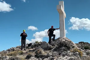 Sendero Cruz De Víznar image