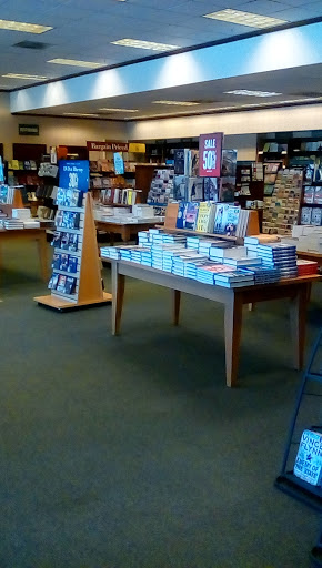 Shopping Mall «Hazard Center», reviews and photos, 7610 Hazard Center Dr, San Diego, CA 92108, USA