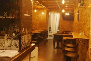 Los Amigos Bar & Restaurante image