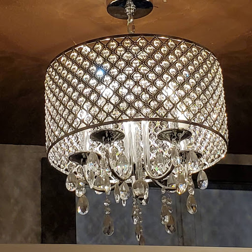 Movie Theater «Laurelhurst Theater», reviews and photos, 2735 E Burnside St, Portland, OR 97214, USA