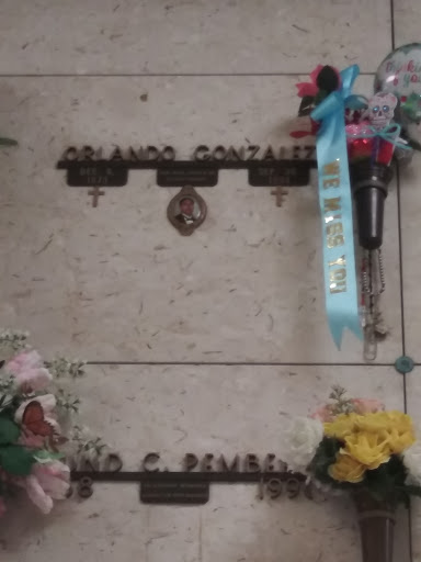 Florist «Inglewood Park Flower Shop», reviews and photos, 3803 W Manchester Blvd, Inglewood, CA 90305, USA