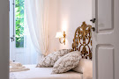 Photo Bed & Breakfast B&B Toma Street - Lecce 73100 Lecce (miniature)