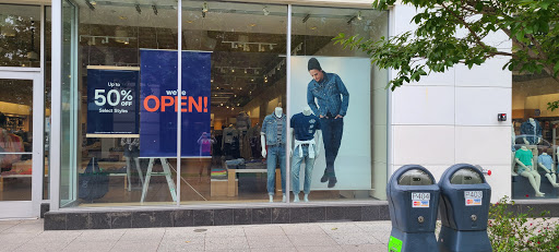 Clothing Store «Gap», reviews and photos, 1225 Pacific Ave, Santa Cruz, CA 95060, USA