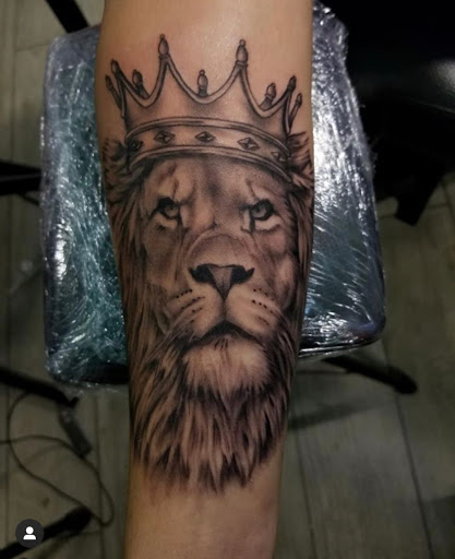 Find tattoo ideas with roses for your next unique tattoo in Hollywood at Major Ink Studios