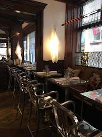 Atmosphère du Restaurant italien Caffè Stern à Paris - n°17