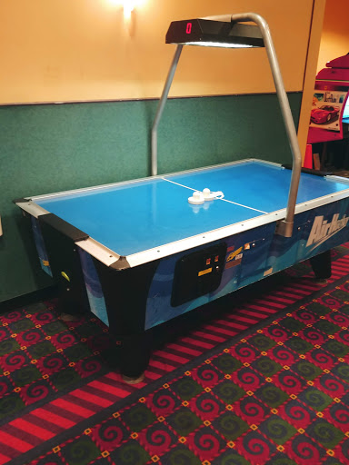 Movie Theater «AMC Hamilton 24», reviews and photos, 325 Sloan Ave, Hamilton Township, NJ 08619, USA