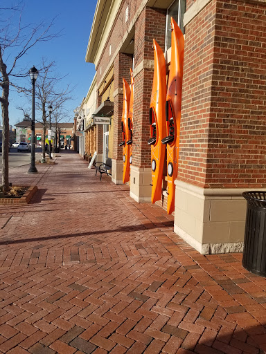 Clothing Store «L.L. Bean», reviews and photos, 25225 Cedar Rd, Lyndhurst, OH 44124, USA