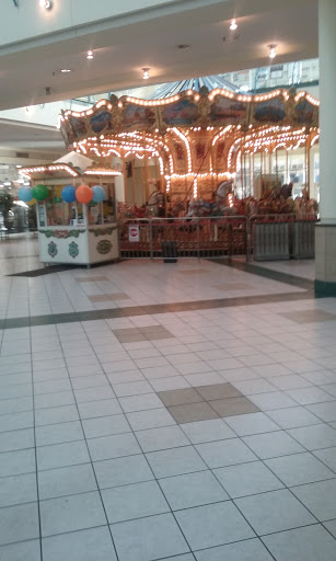 Restaurant «The Cheesecake Factory», reviews and photos, 1504 Old Country Rd, Westbury, NY 11590, USA