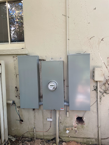 Electrician «Livewire Electrical Charlotte Electricians», reviews and photos, 1409 East Blvd, Charlotte, NC 28203, USA