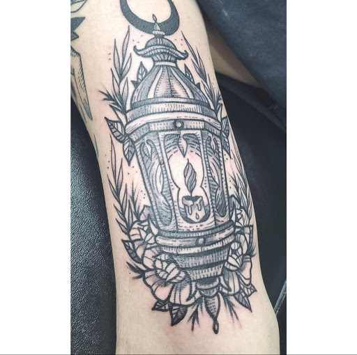 Tattoo Shop «Skin Factory Tattoo & Body Piercing», reviews and photos, 3130 E Sunset Rd B, Las Vegas, NV 89120, USA