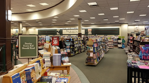 Book Store «Barnes & Noble», reviews and photos, 8136 W Bowles Ave, Littleton, CO 80123, USA