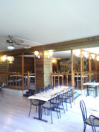 Atmosphère du Restaurant italien L'Oscario à Saint-Rémy-sur-Avre - n°4