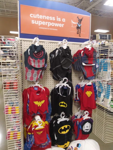 Pet Supply Store «PetSmart», reviews and photos, 271 University Ave, Westwood, MA 02090, USA