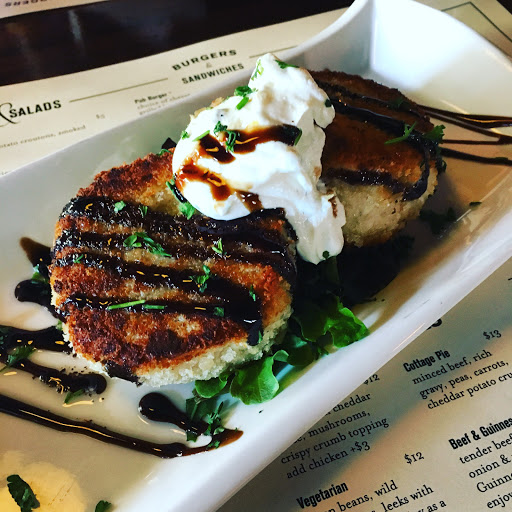 Irish Pub «Rí Rá Irish Pub», reviews and photos, 701 NW Riverside Dr, Evansville, IN 47708, USA