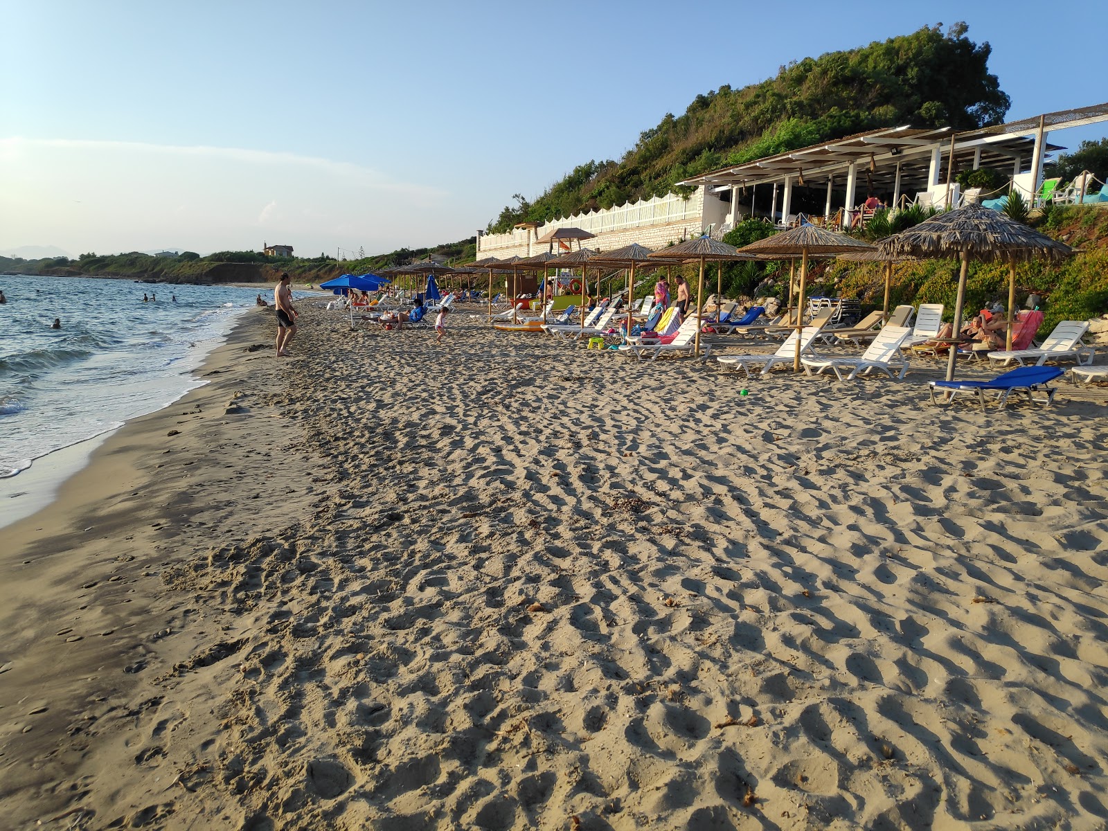 Photo of Alonaki beach amenities area