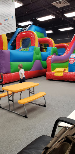 Playground «Jumps And Downs», reviews and photos, 1155 Shakopee Town Square, Shakopee, MN 55379, USA