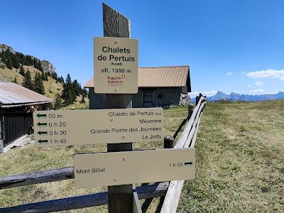 Chalets de Pertuis à Vailly