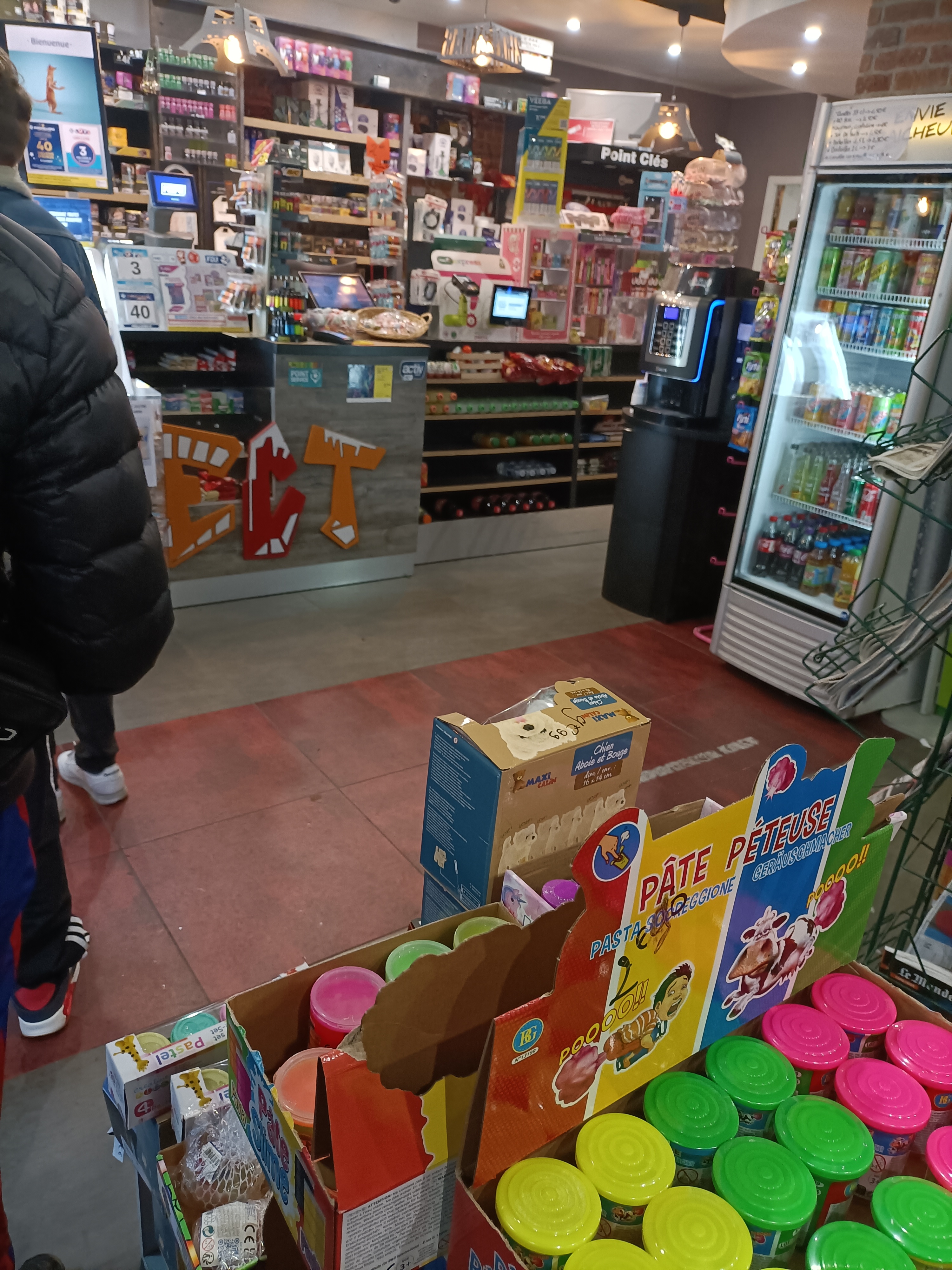 Photo n° 1 de l'avis de Djiomegni.e fait le 09/04/2023 à 22:22