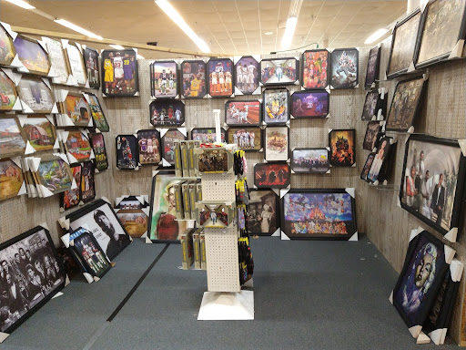 Antique Store «Vendor City Antiques, Flea Market & Cosignment», reviews and photos