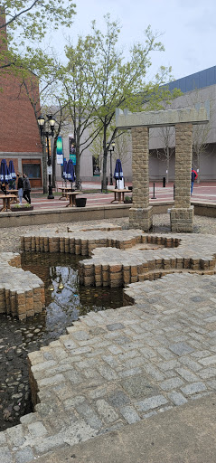 Shopping Mall «Museum Place Mall», reviews and photos, 1 Church St, Salem, MA 01970, USA